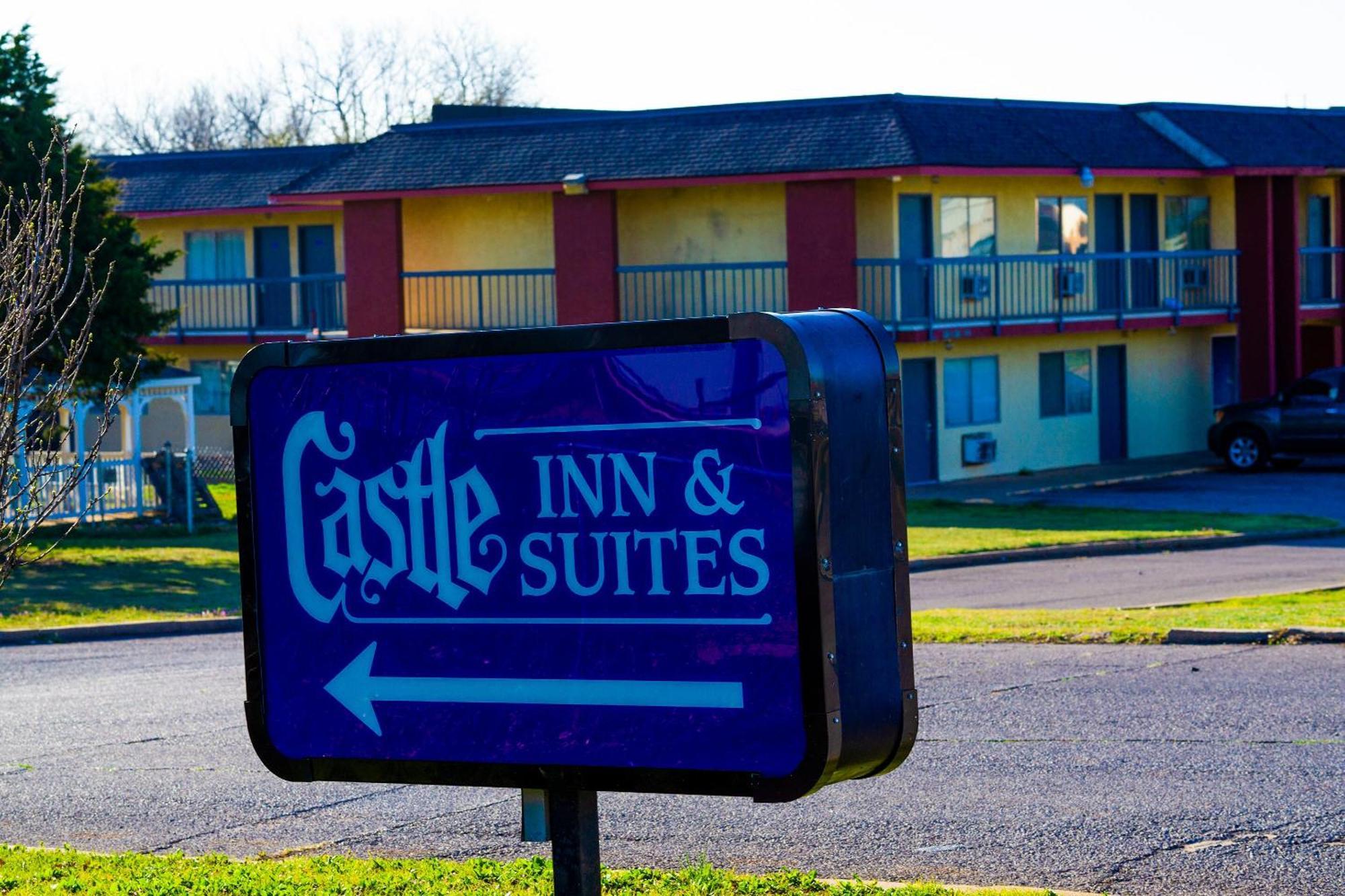 Castle Inn & Suites By Oyo 치카샤 외부 사진